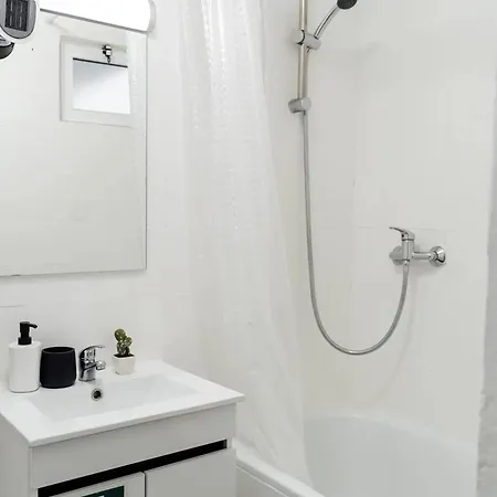 Apartment Cosy In The Heart Of 40 Sqm Modern Amenities